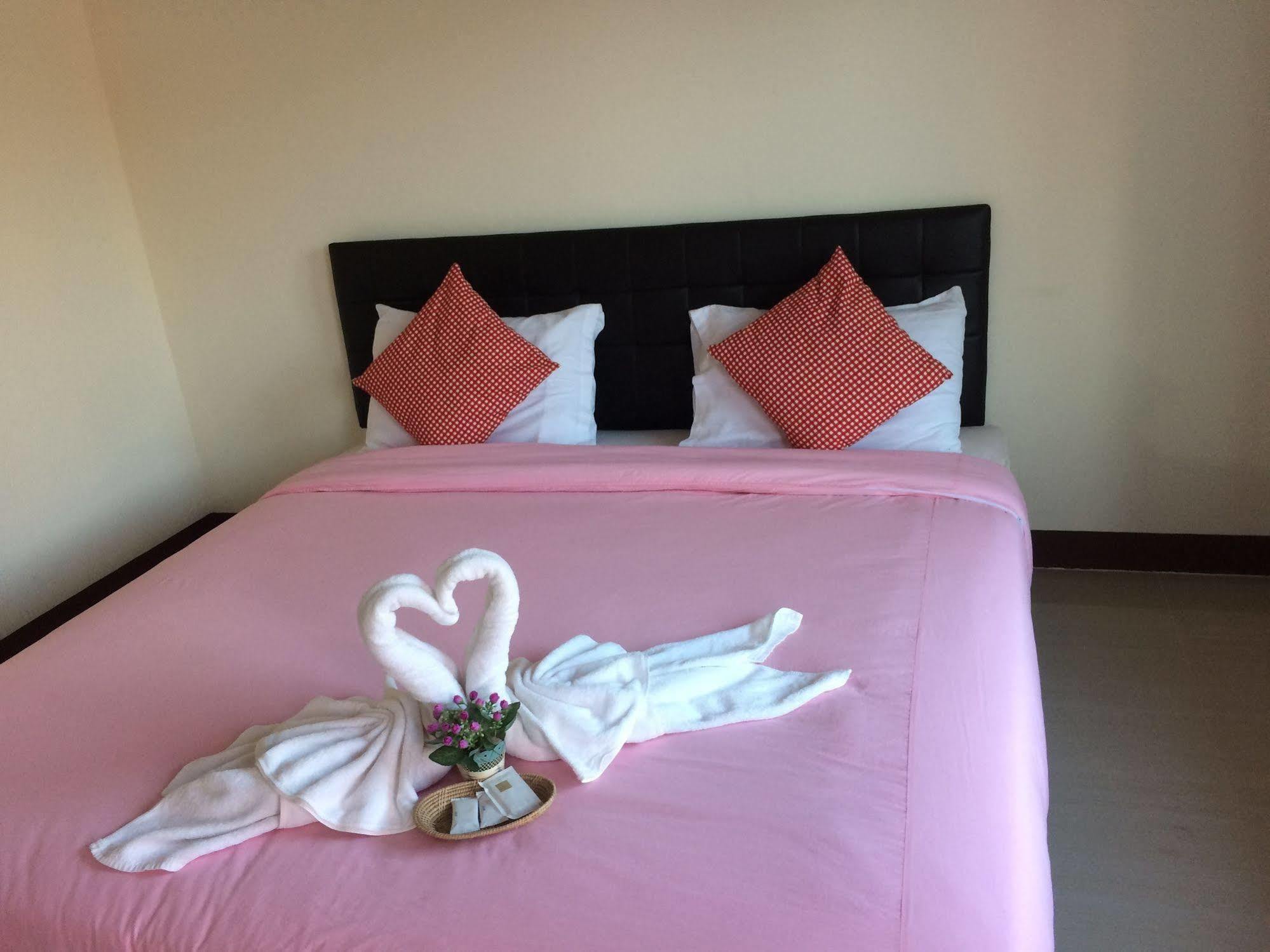 Thana Ville Resort Mae Sot Luaran gambar